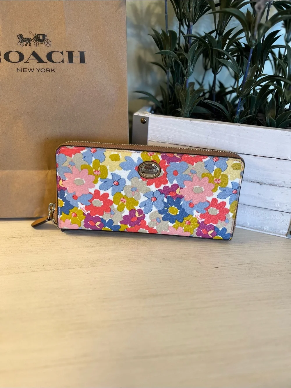 Coach Long Zip Around Floral Wallet w/ Leather Trim EUC